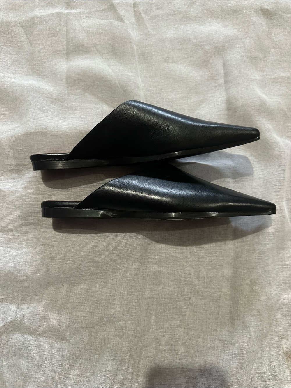 Vagabond Black Leather Square-Toe Slip Mules - Picture 3 of 4